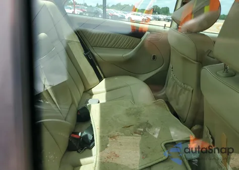 2021 Mercedes-Benz C 280 from USA, damaged, VIN WDBHA29G4WA640662